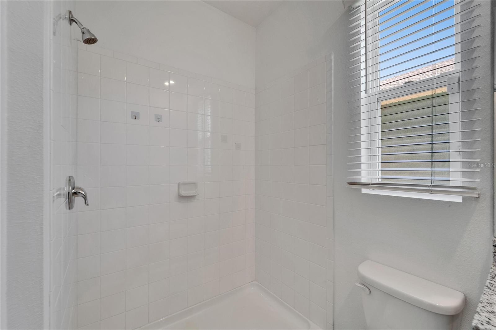 Image 41 of 100 For 16631 Mooner Plank Cir Circle