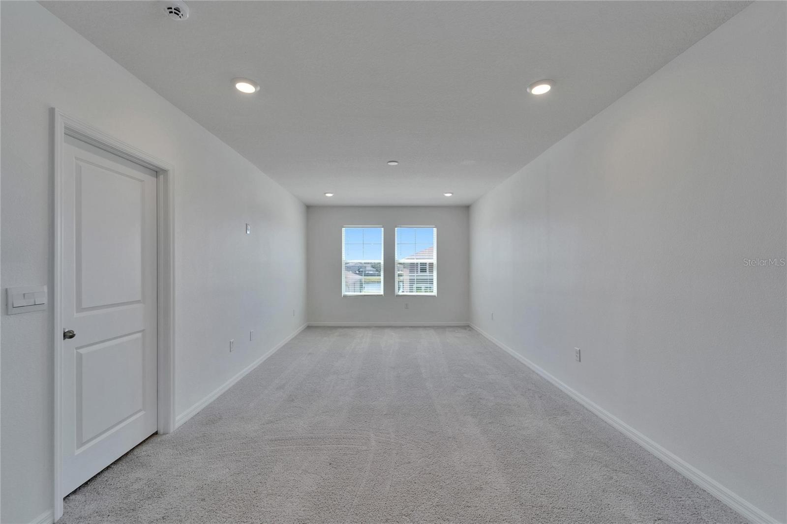 Image 44 of 100 For 16631 Mooner Plank Cir Circle