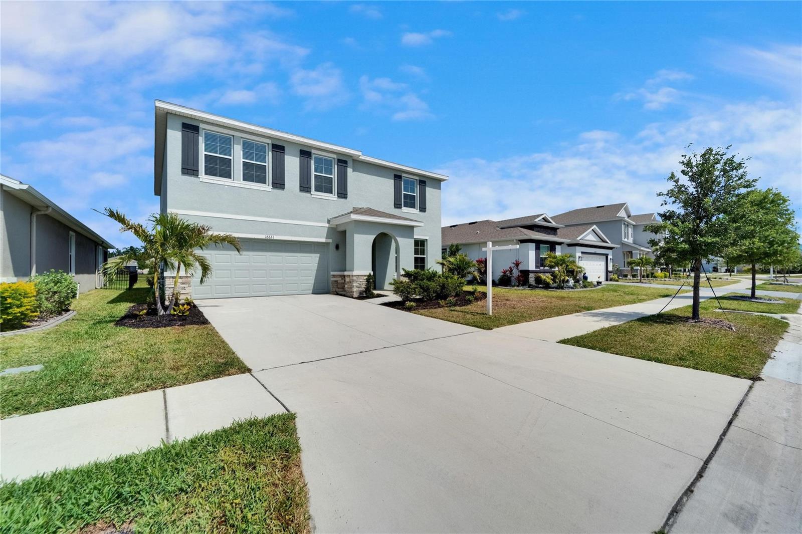 Image 6 of 100 For 16631 Mooner Plank Cir Circle