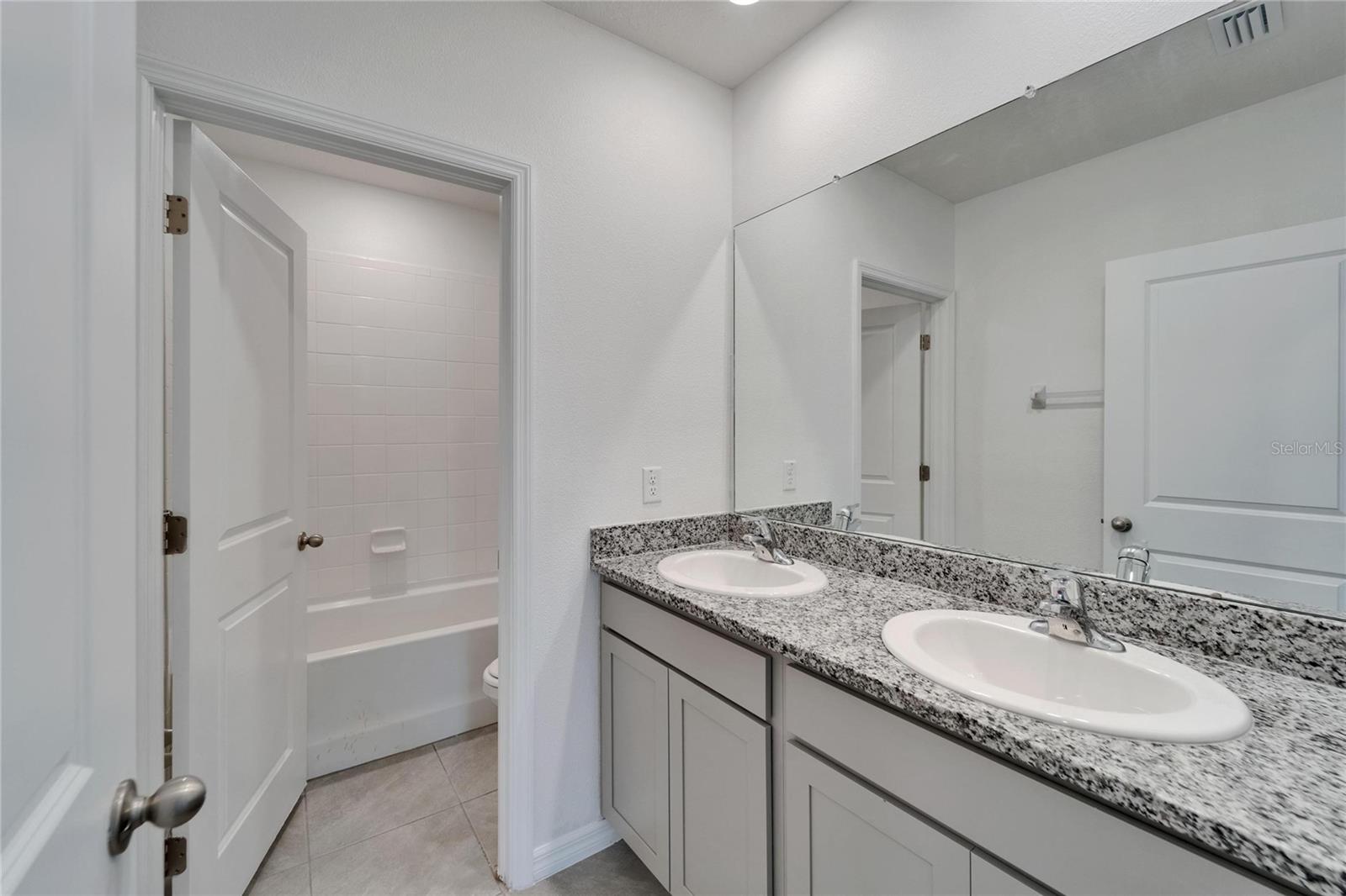Image 67 of 100 For 16631 Mooner Plank Cir Circle