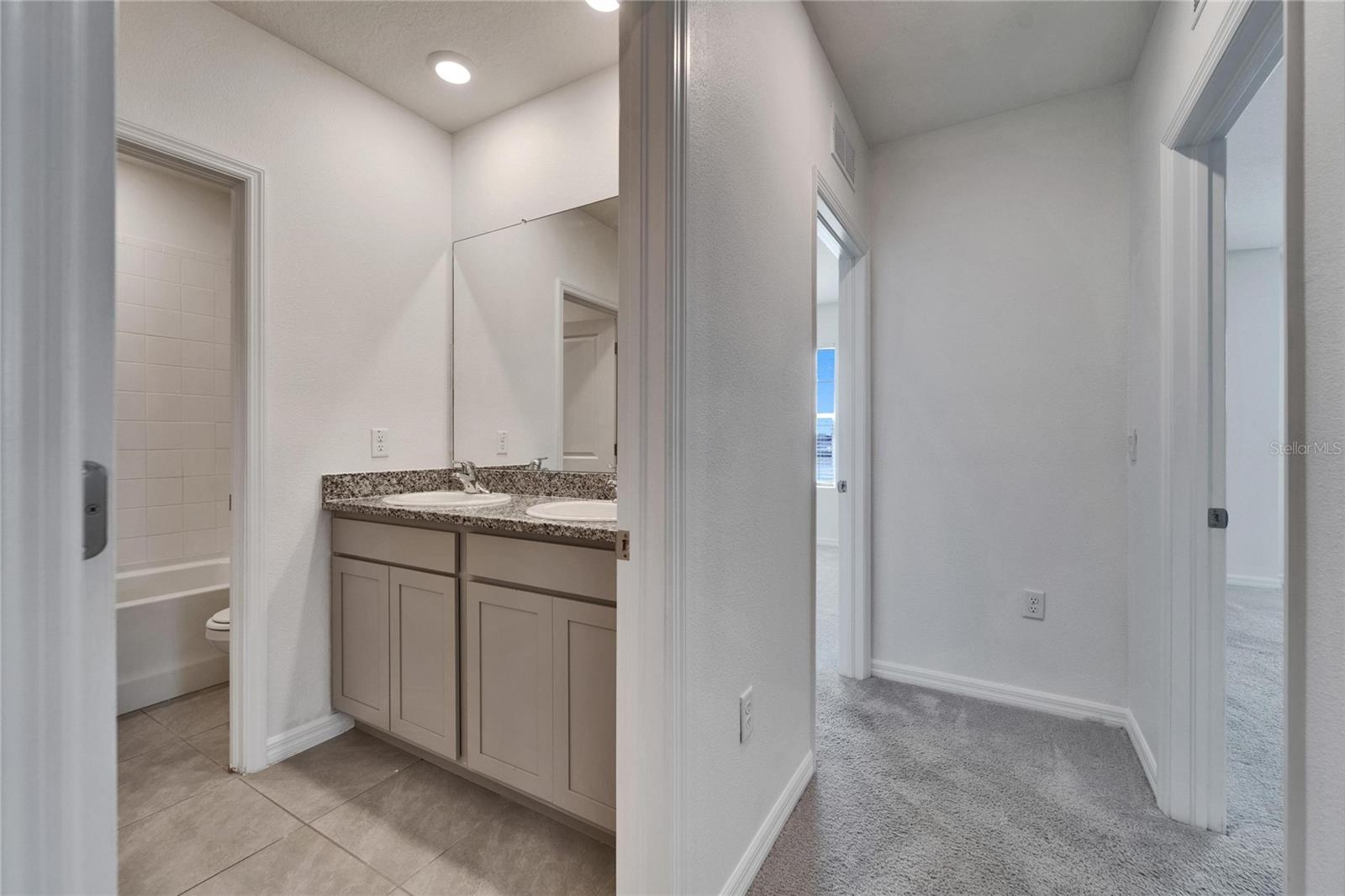 Image 74 of 100 For 16631 Mooner Plank Cir Circle