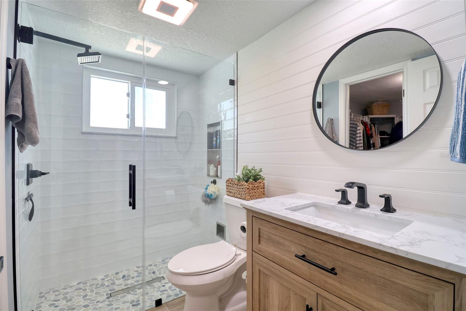 Image 21 of 59 For 8326 Archwood Circle