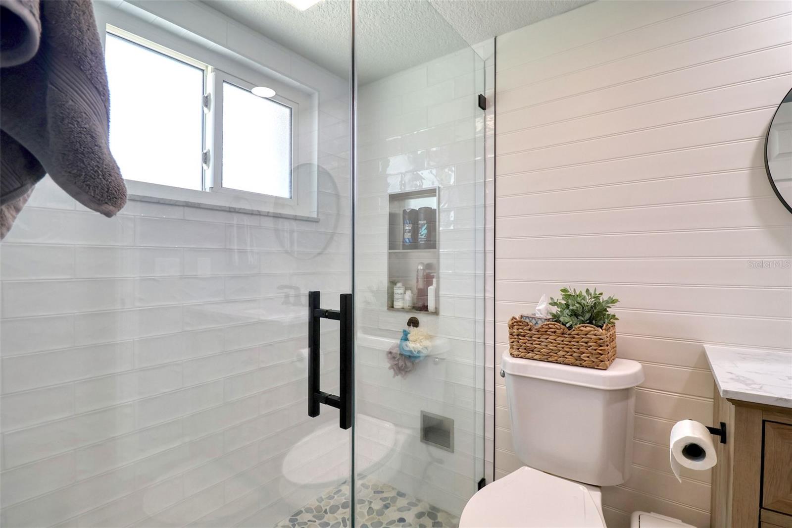 Image 23 of 59 For 8326 Archwood Circle