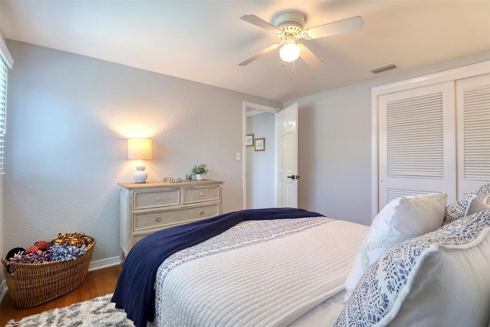 Image 34 of 59 For 8326 Archwood Circle