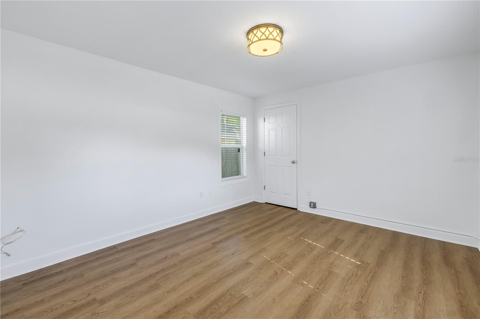 Image 13 of 16 For 3521 1st Avenue N