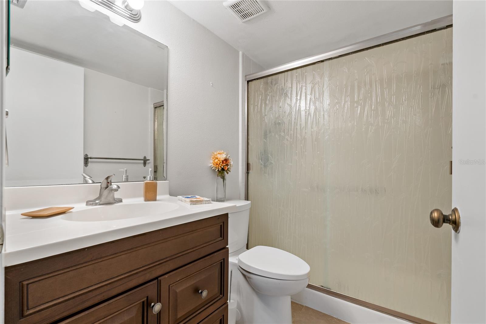 Image 28 of 41 For 2699 Pine Ridge Way E H1