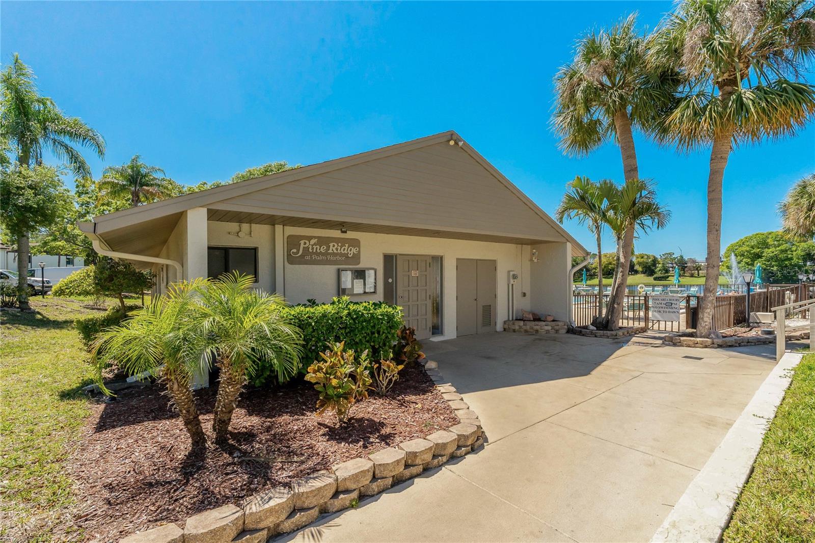 Image 35 of 41 For 2699 Pine Ridge Way E H1