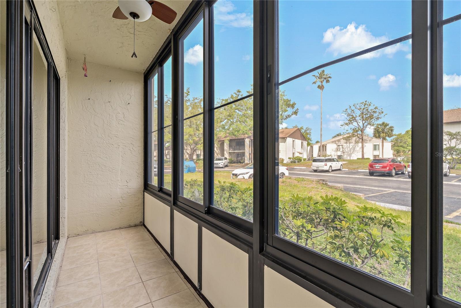 Image 8 of 41 For 2699 Pine Ridge Way E H1