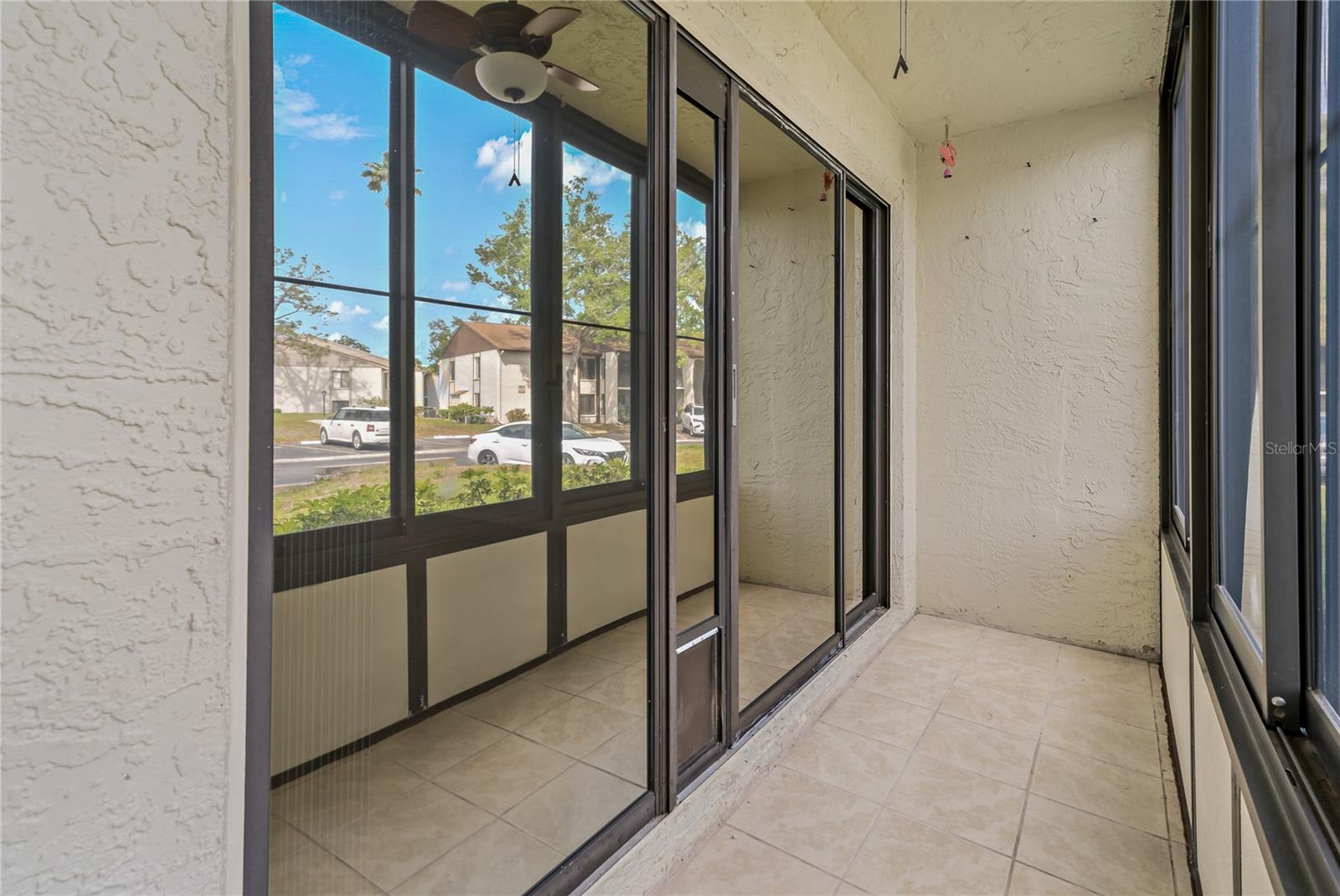 Image 9 of 41 For 2699 Pine Ridge Way E H1