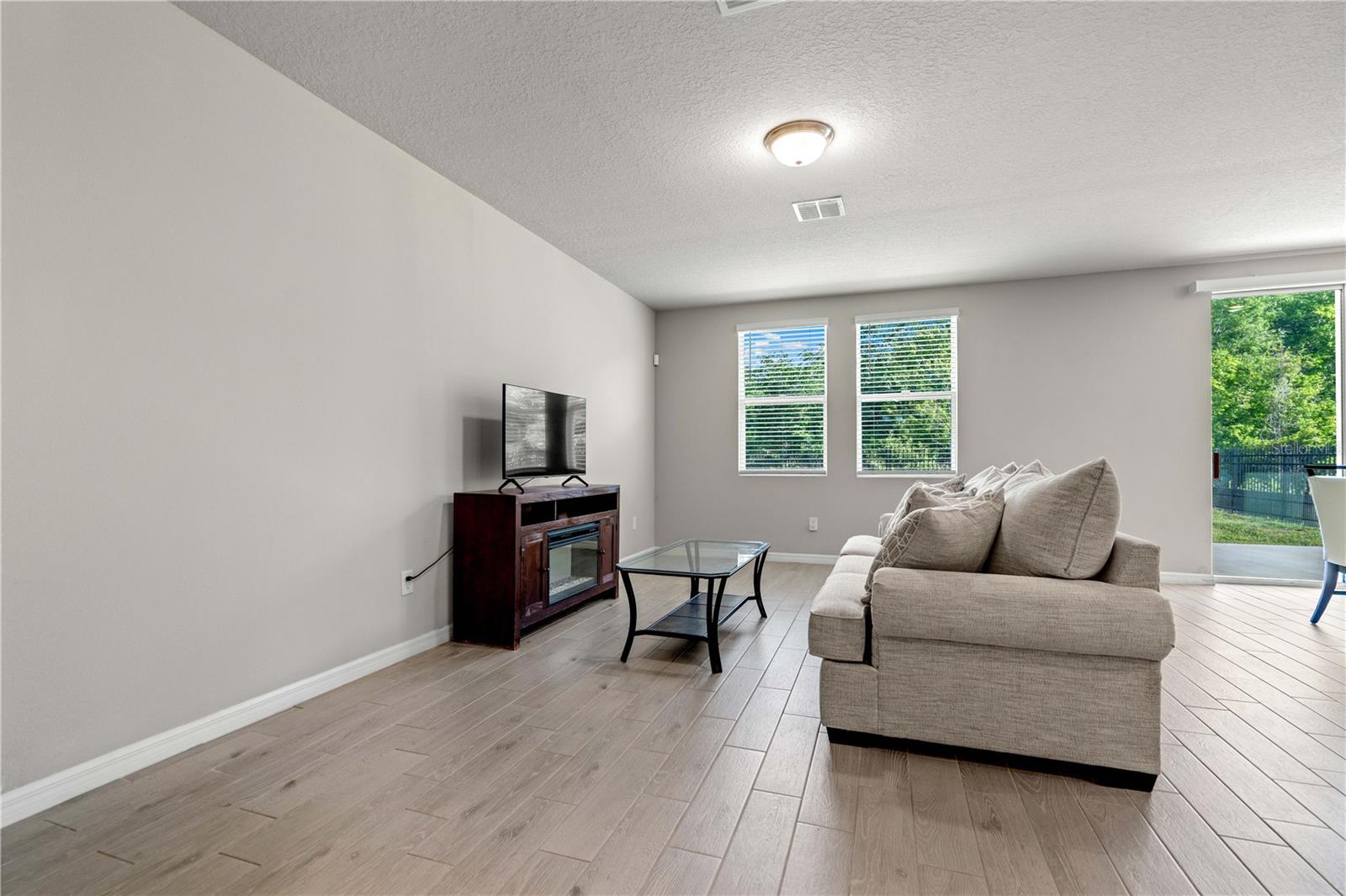 Image 16 of 45 For 3087 Forrest Plum Court
