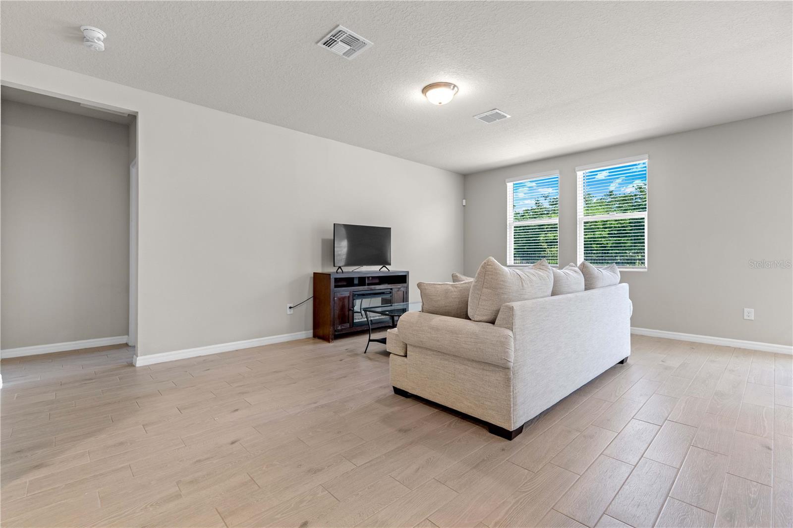 Image 18 of 45 For 3087 Forrest Plum Court