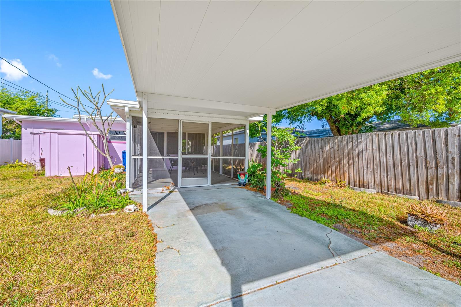 Image 17 of 30 For 2827 1st Street Ne