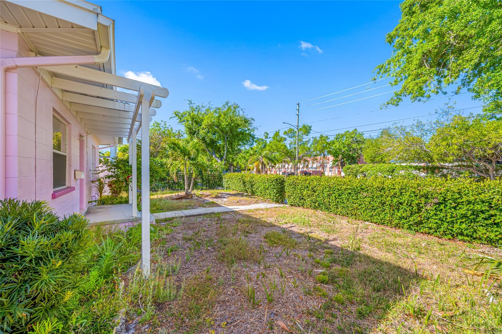 Image 24 of 30 For 2827 1st Street Ne