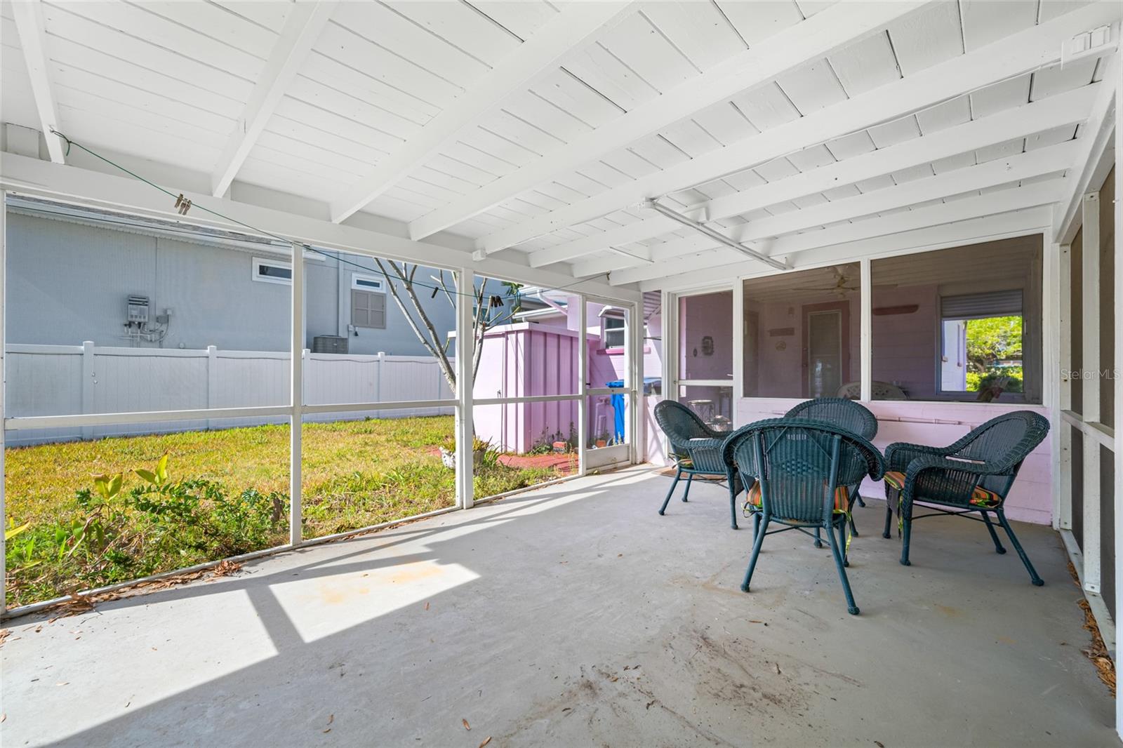 Image 8 of 30 For 2827 1st Street Ne