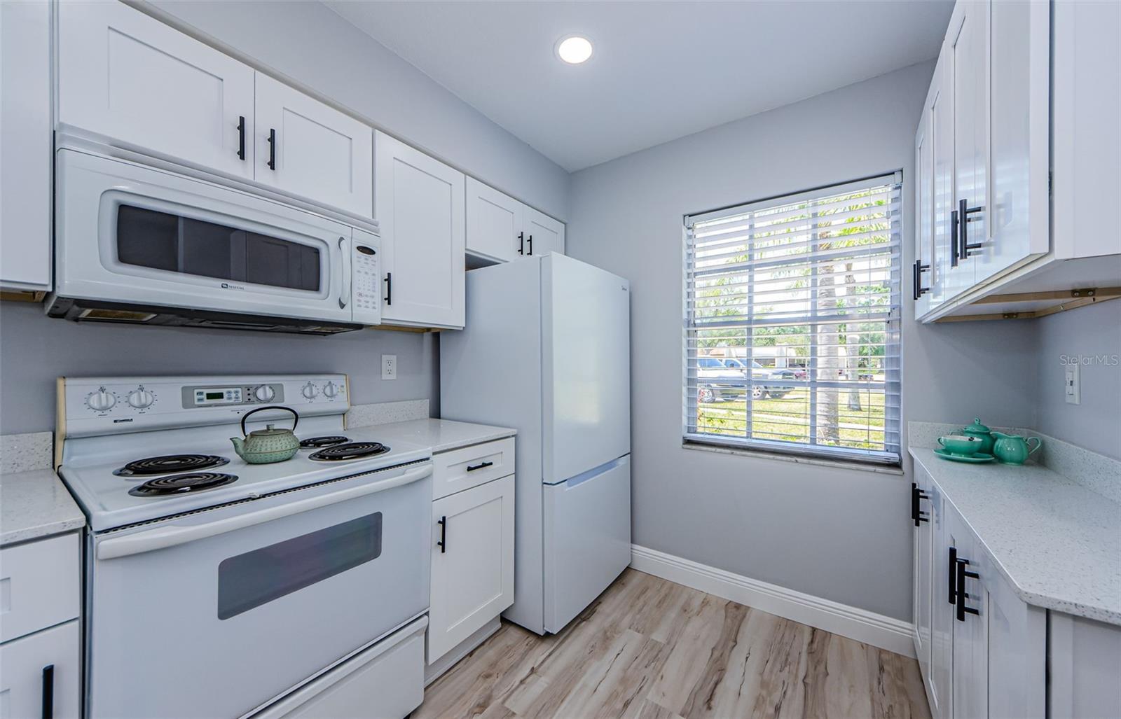 Listing photo id 10 for 3143 Mission Grove Drive