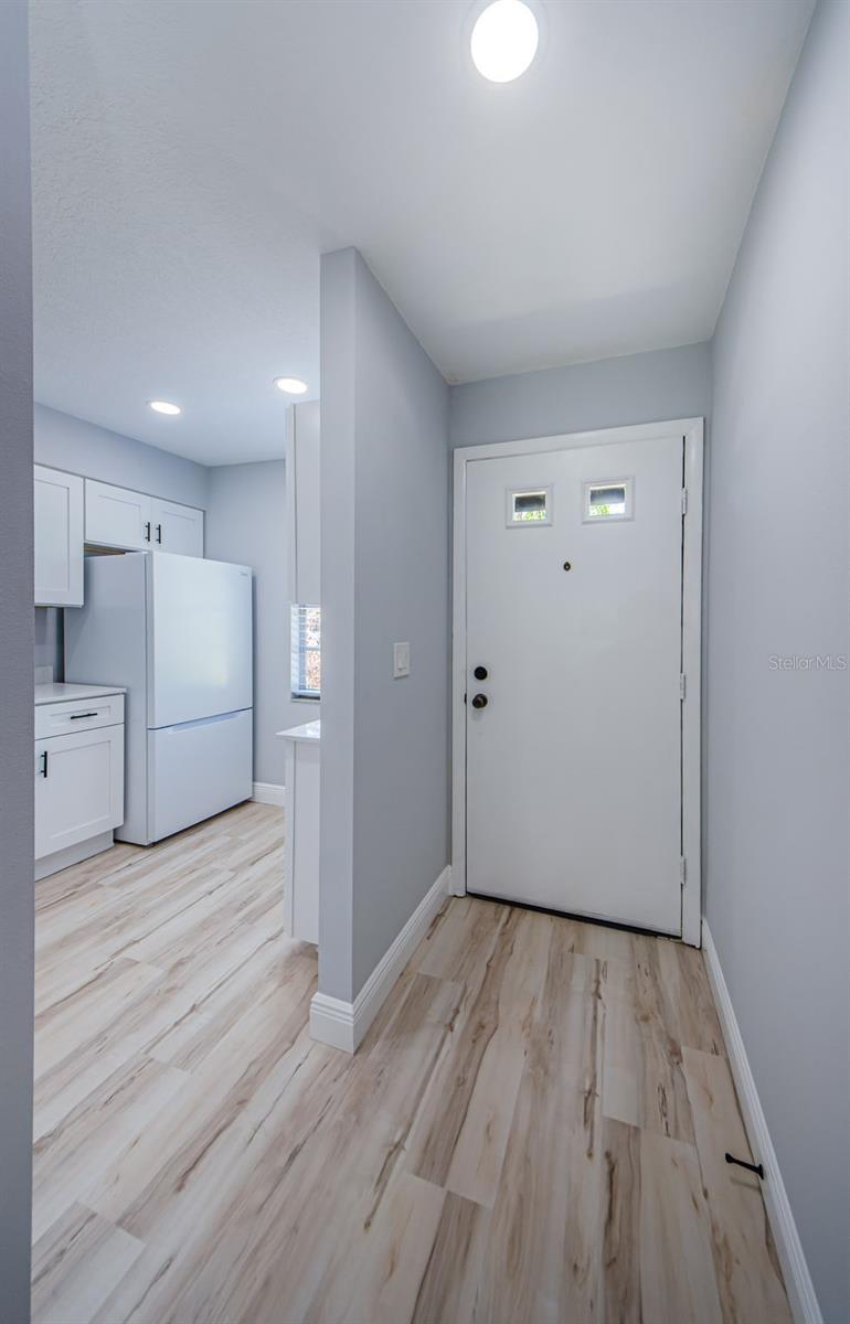 Listing photo id 1 for 3143 Mission Grove Drive