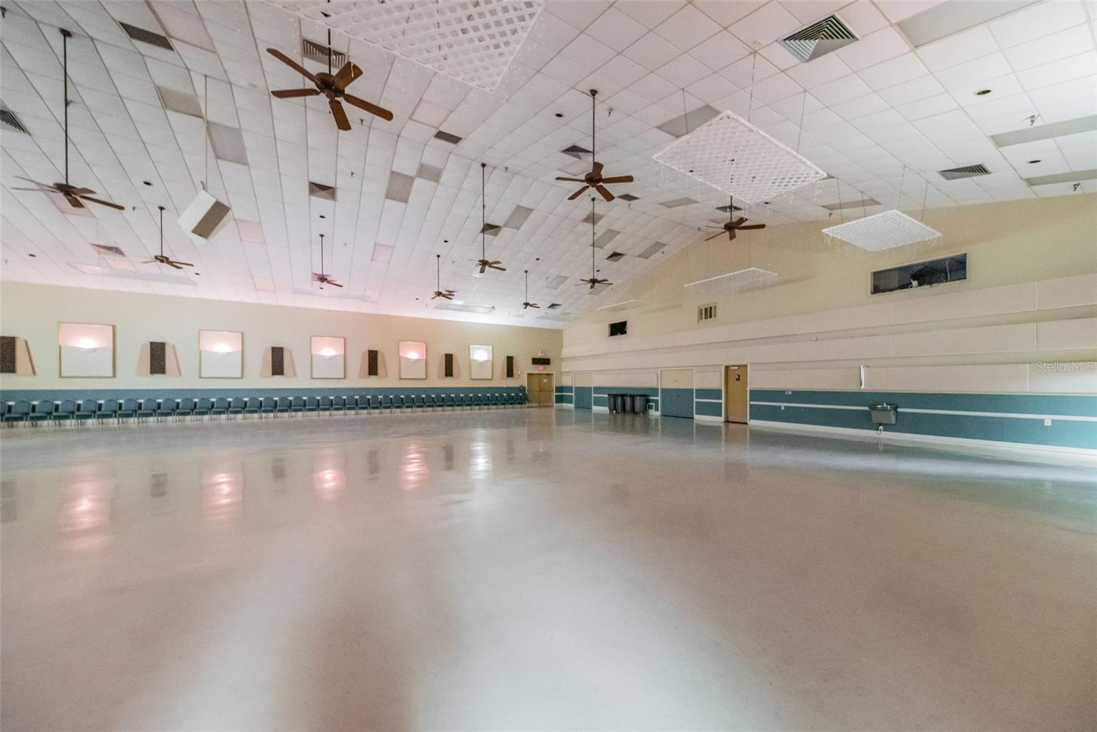 Listing photo id 48 for 3143 Mission Grove Drive