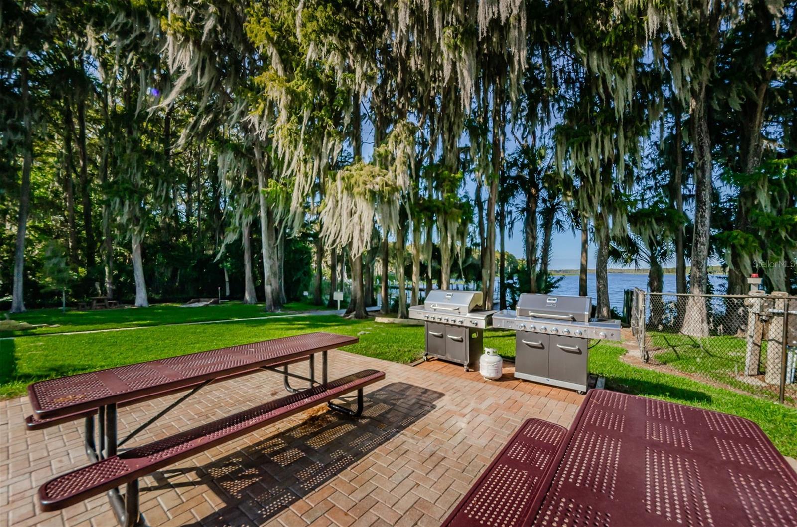 Listing photo id 61 for 3143 Mission Grove Drive