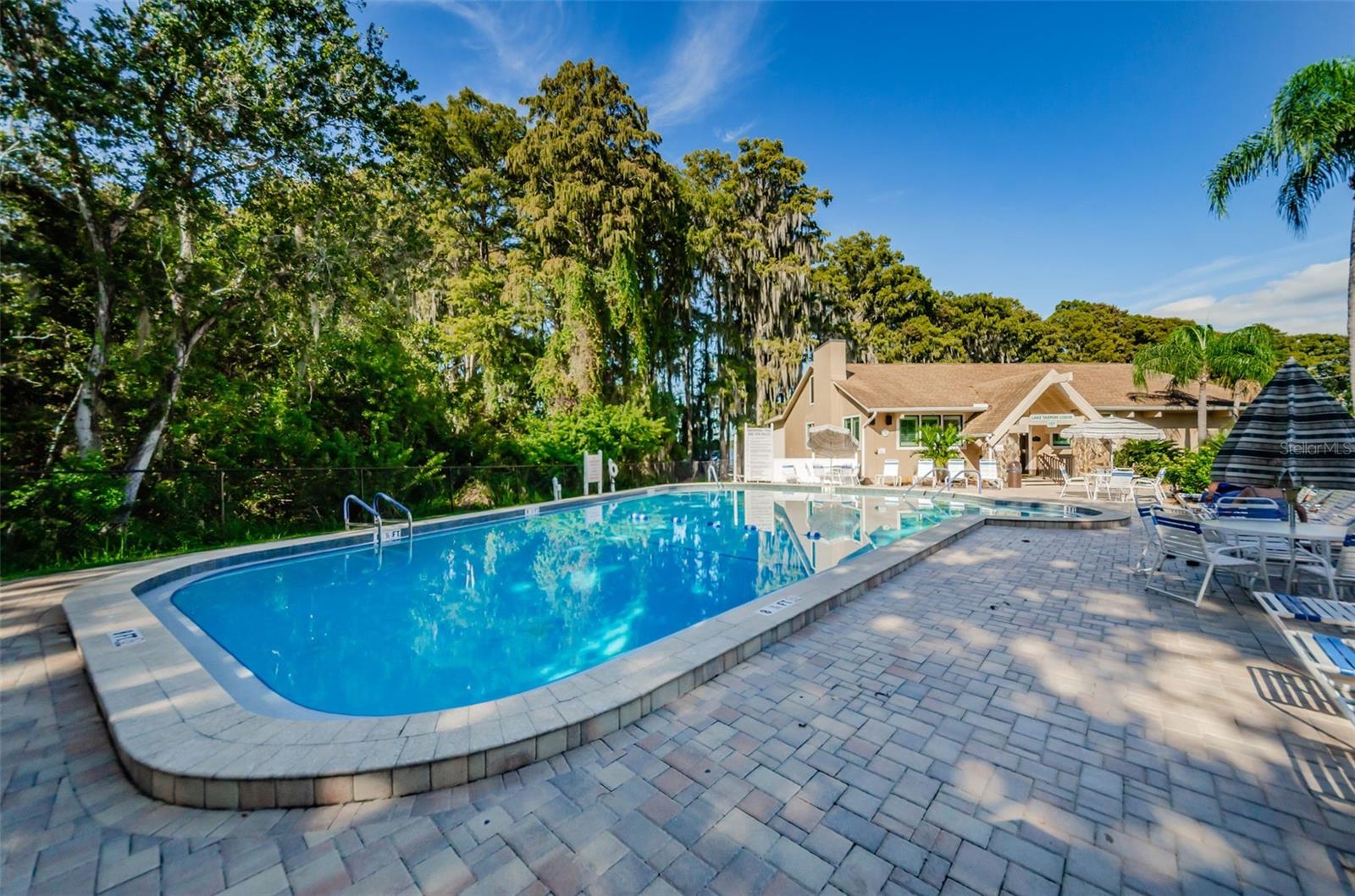 Listing photo id 62 for 3143 Mission Grove Drive