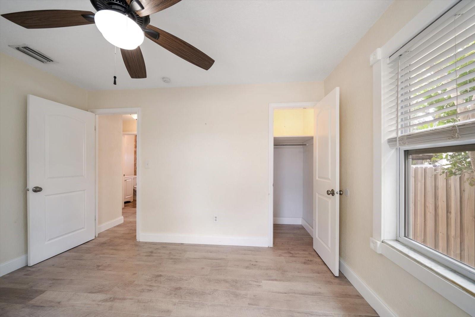 Image 12 of 21 For 2585 9th Avenue N
