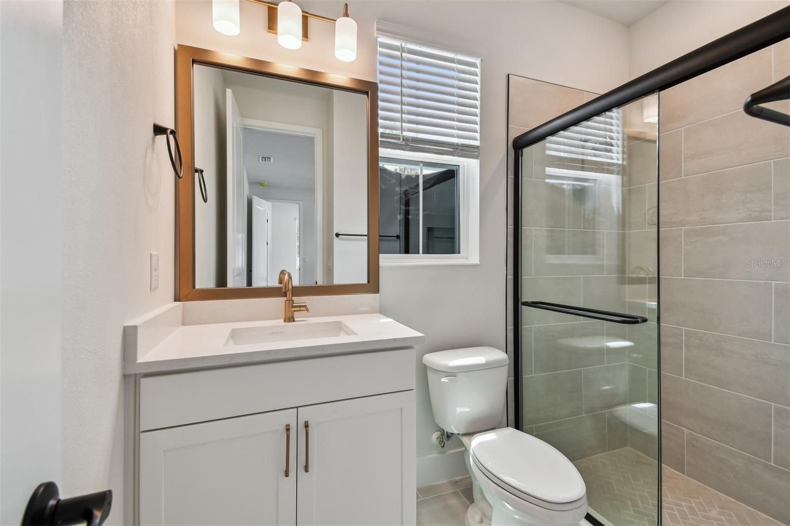Image 34 of 44 For 5235 9th Avenue N