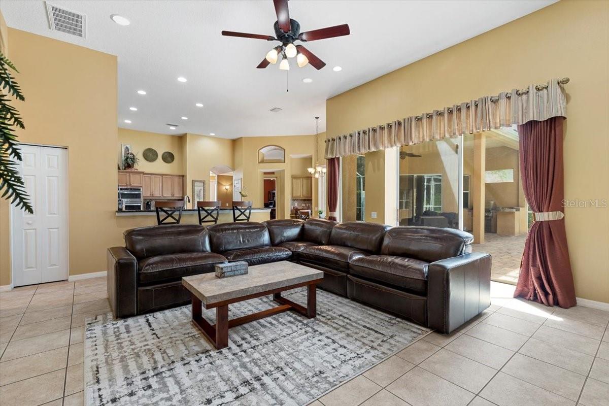Image 36 of 97 For 27447 Water Ash Drive