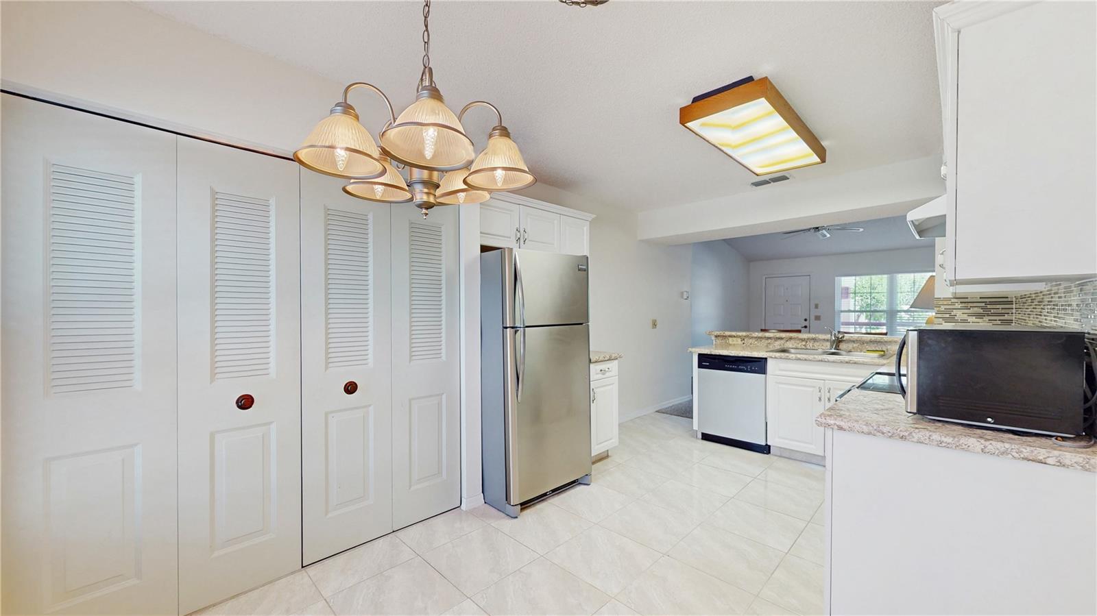Image 13 of 24 For 7802 Hardwick Drive 1126