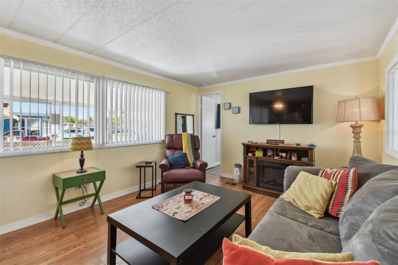 Image 24 of 69 For 13225 101st Street 107