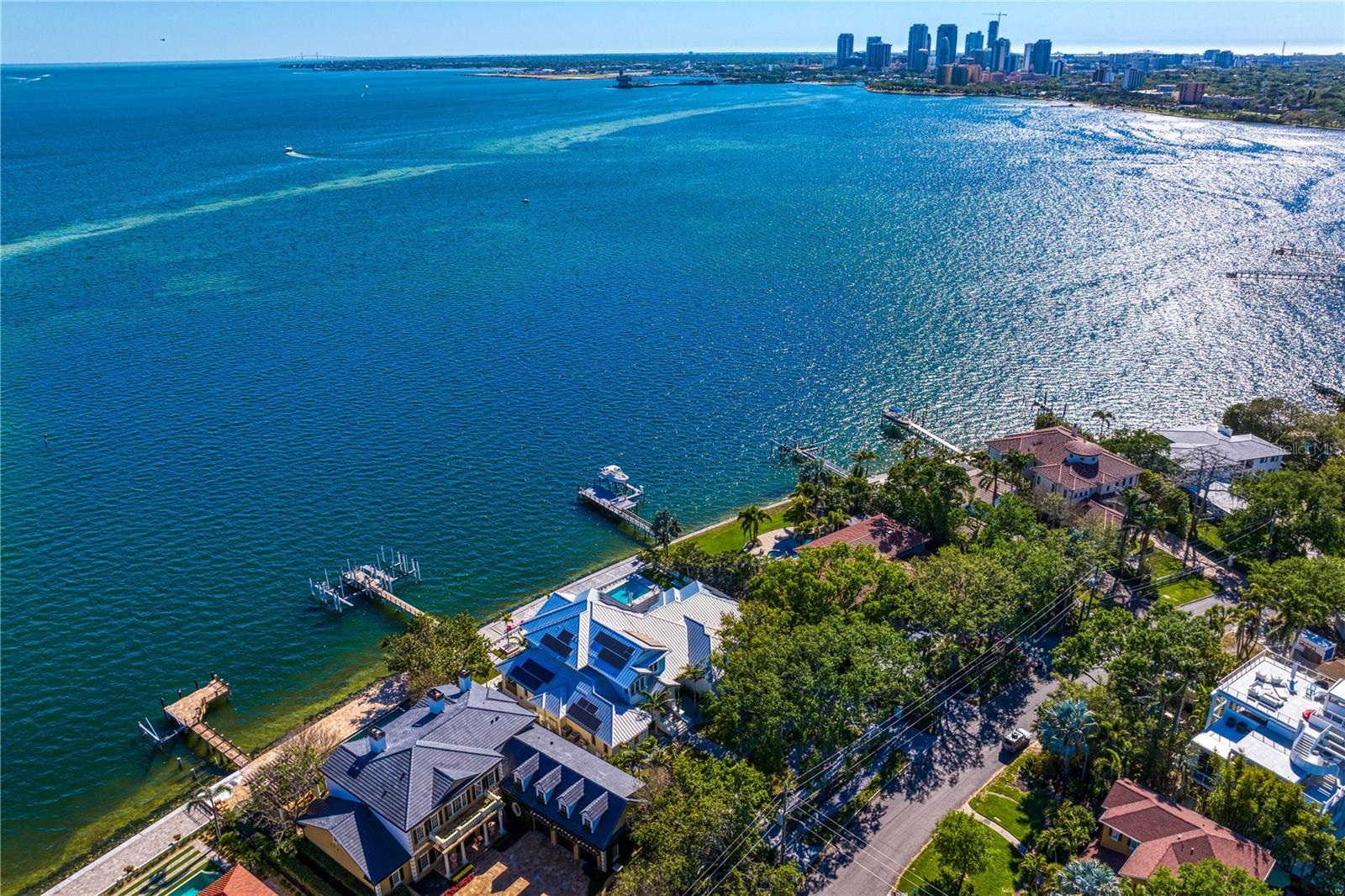 Image 92 of 97 For 1695 Brightwaters Boulevard Ne