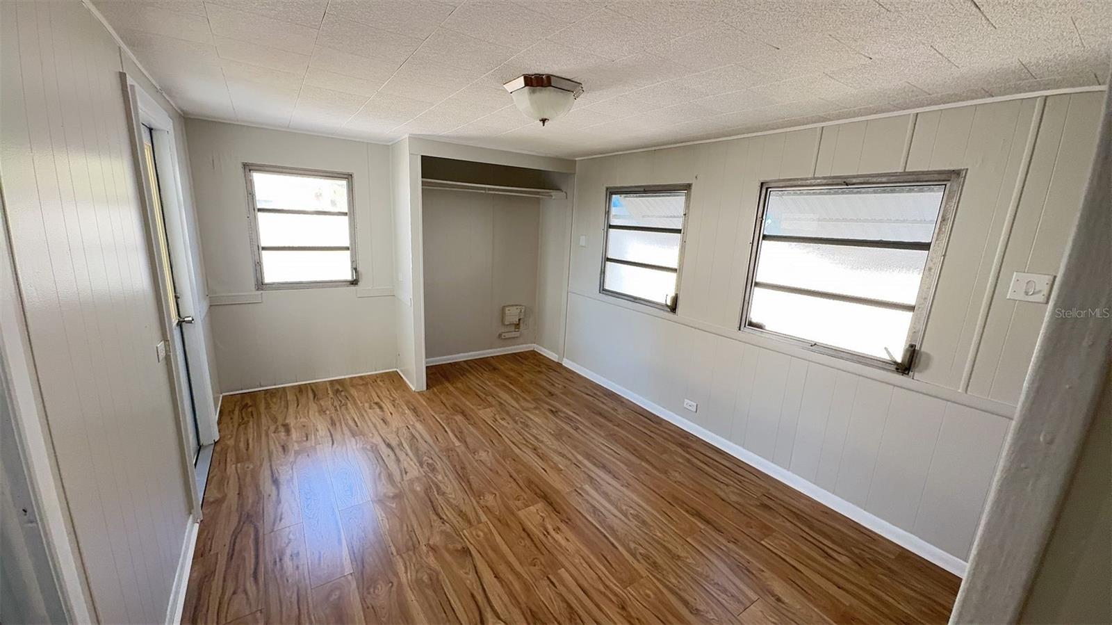 Image 10 of 32 For 4851 Gandy Boulevard B2l11