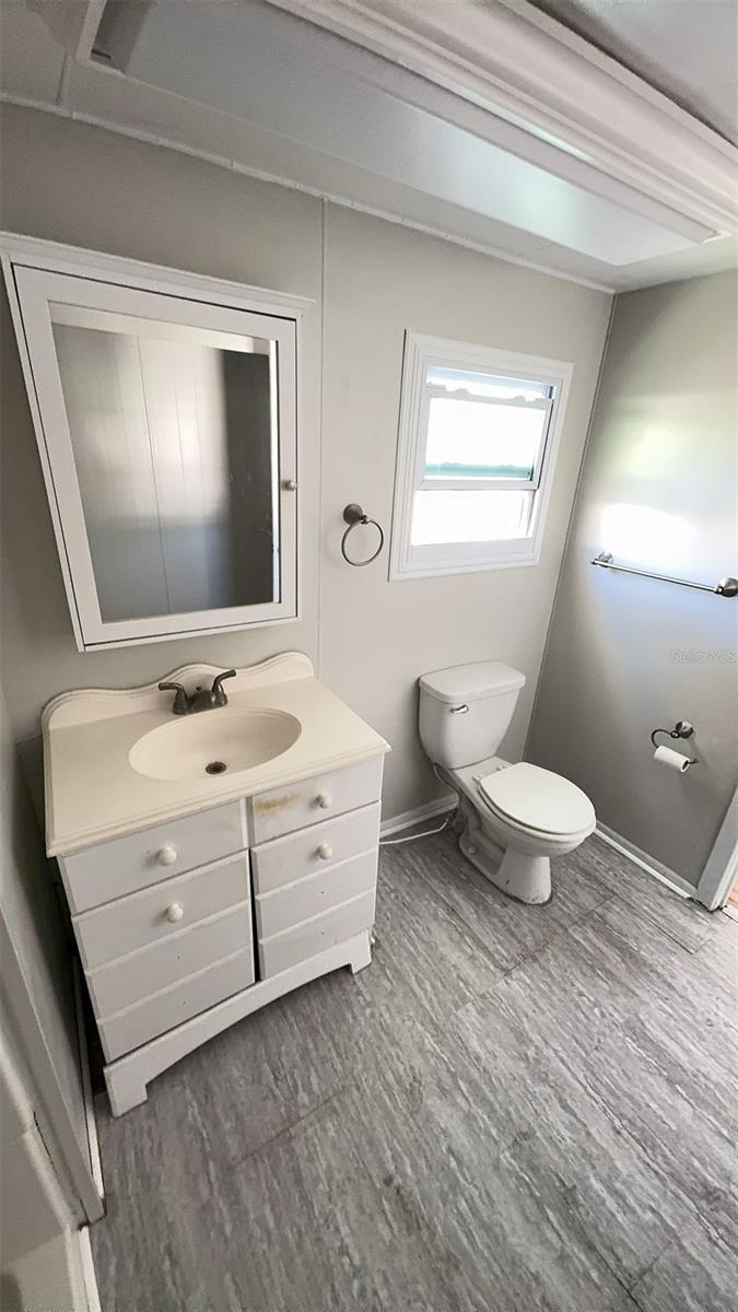 Image 15 of 32 For 4851 Gandy Boulevard B2l11