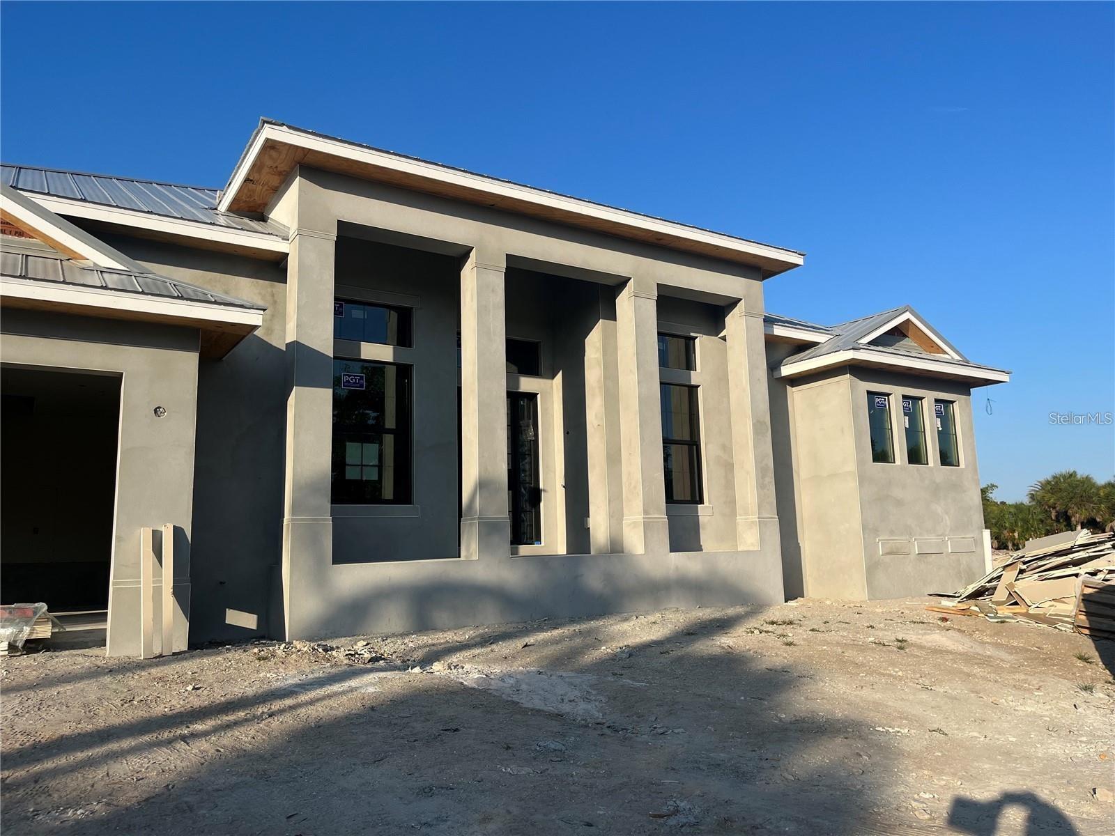 Image 3 of 4 For 440 Green Dolphin Drive S