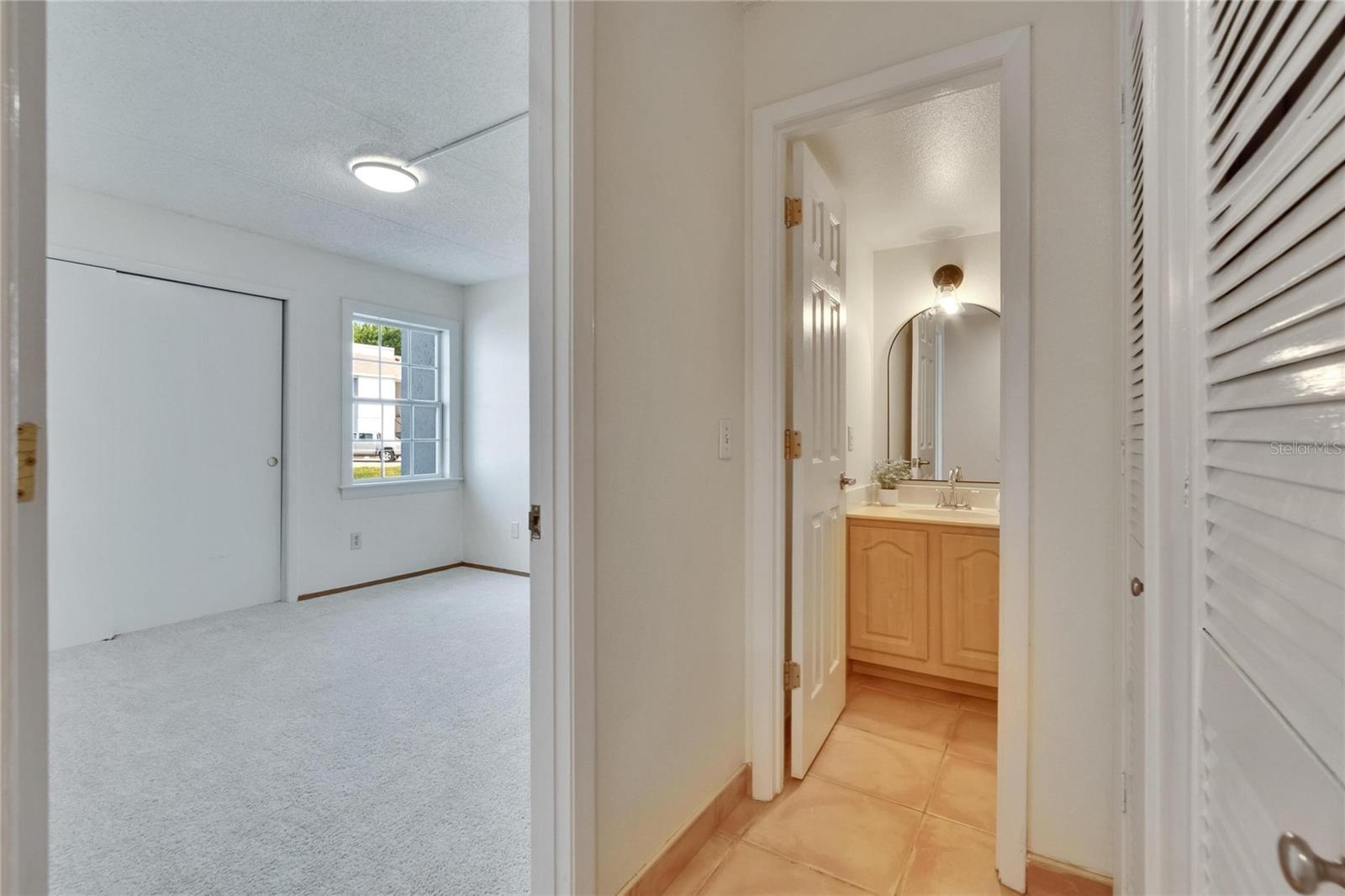 Image 20 of 62 For 3821 Oak Drive J31