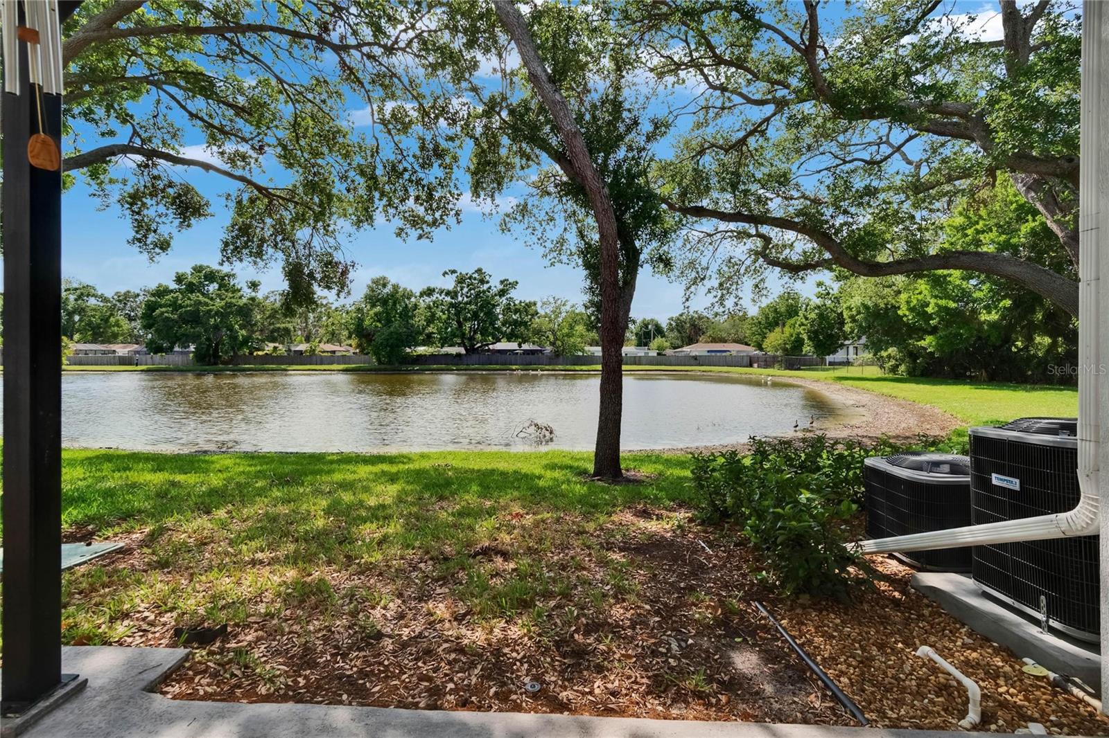 Image 39 of 62 For 3821 Oak Drive J31