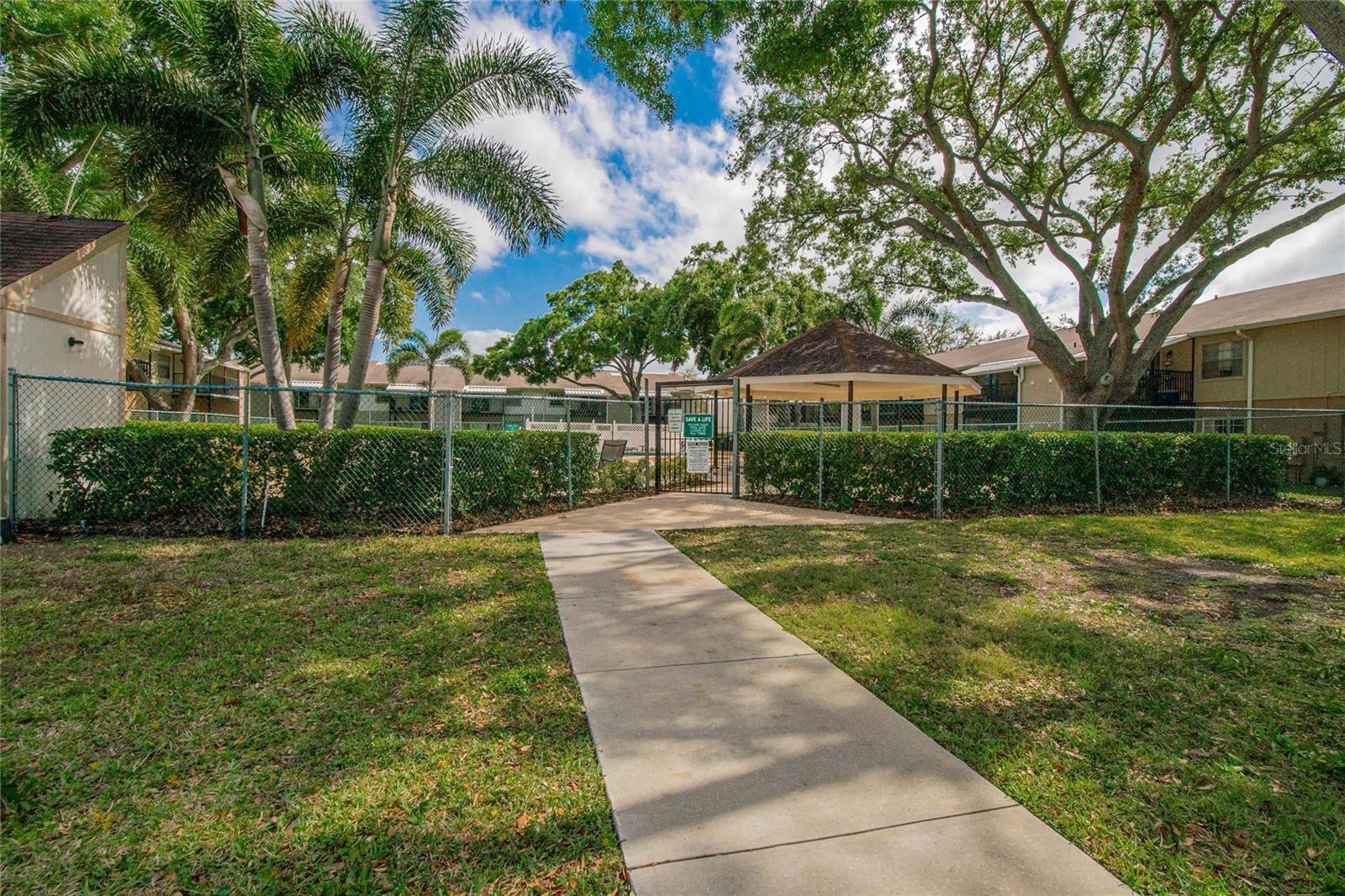 Image 45 of 62 For 3821 Oak Drive J31