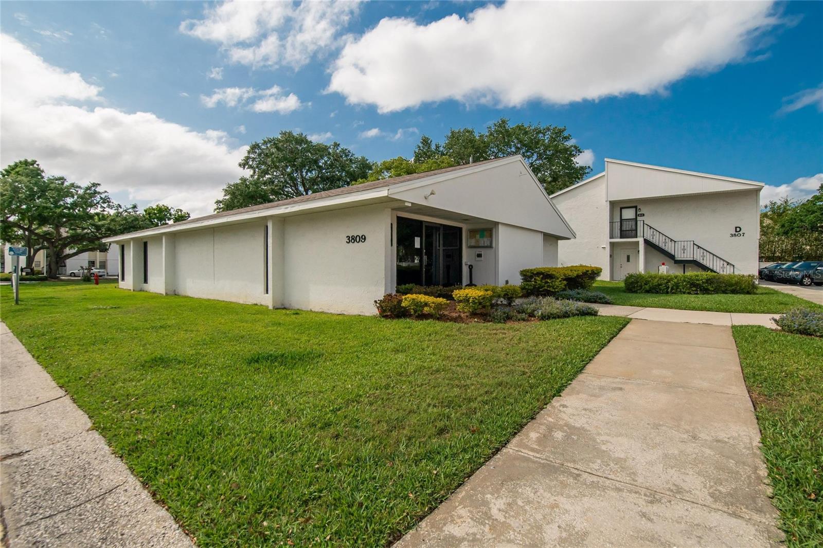 Image 54 of 62 For 3821 Oak Drive J31
