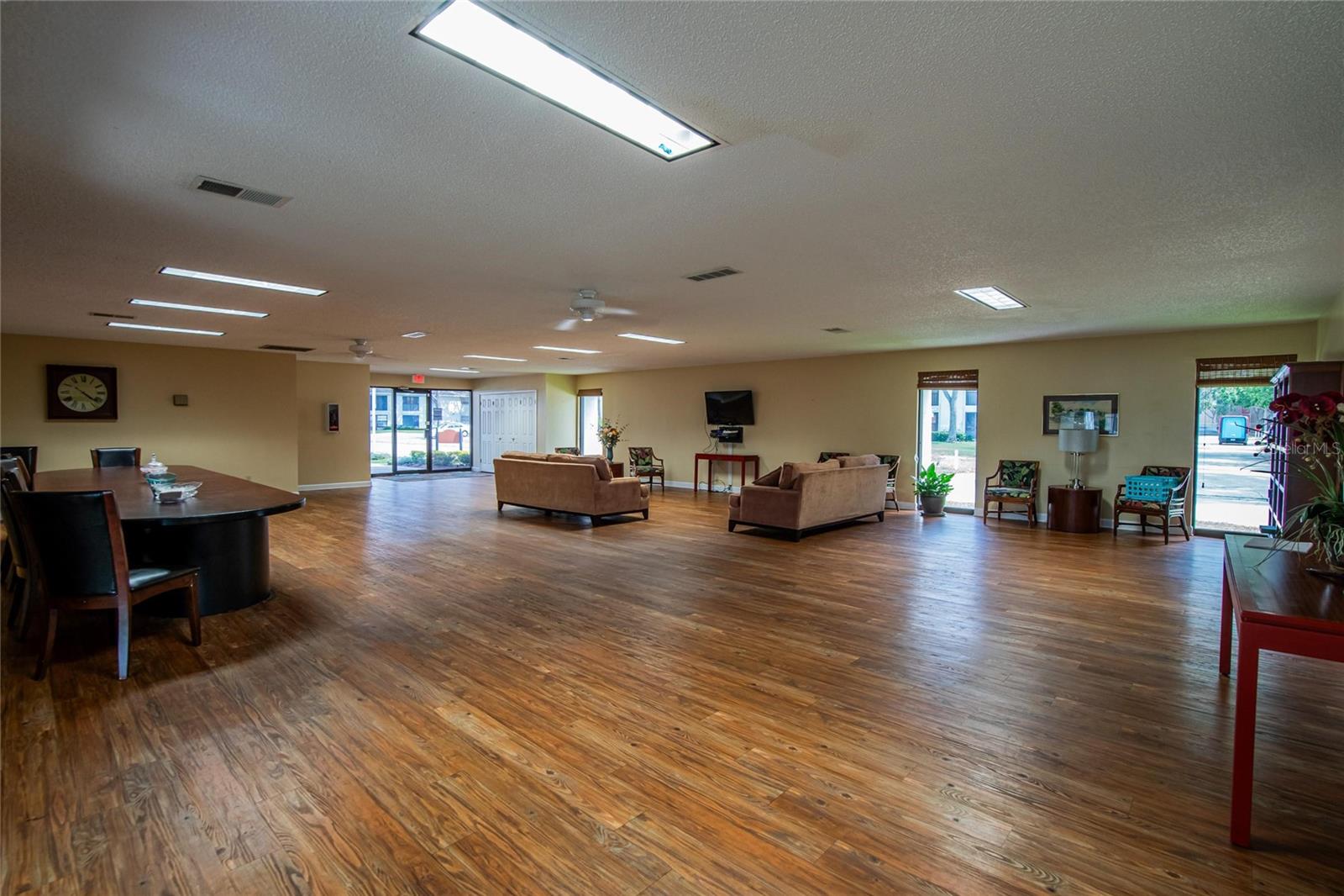 Image 59 of 62 For 3821 Oak Drive J31