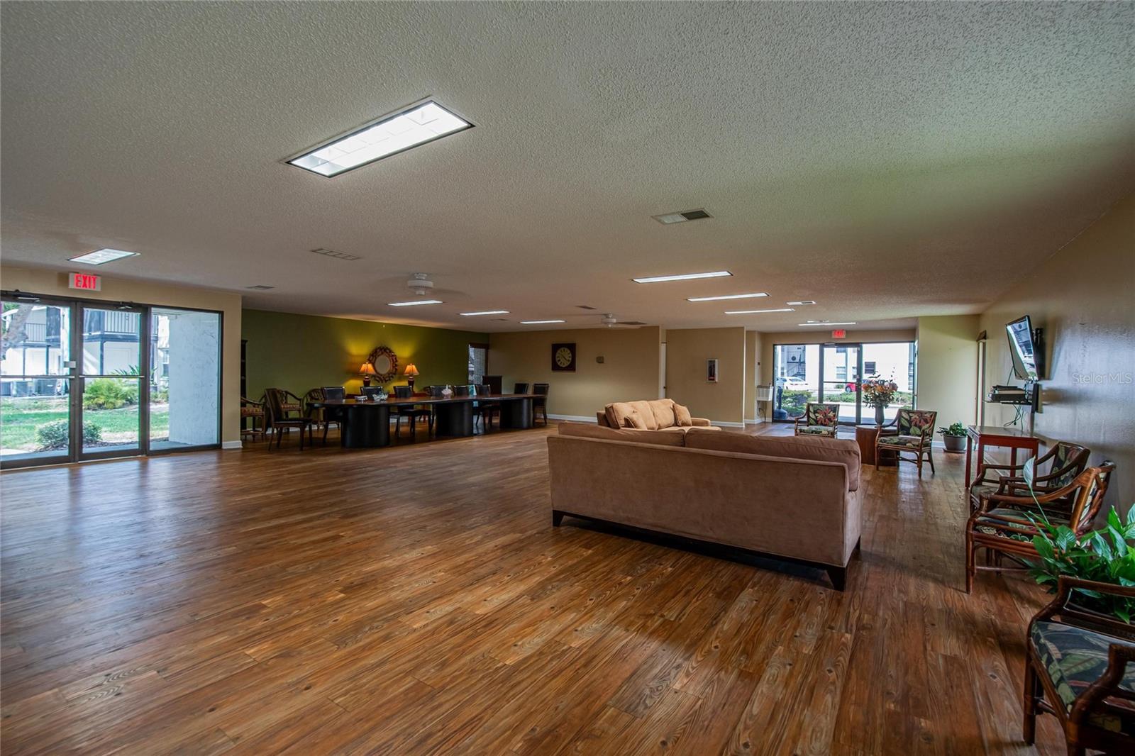Image 60 of 62 For 3821 Oak Drive J31