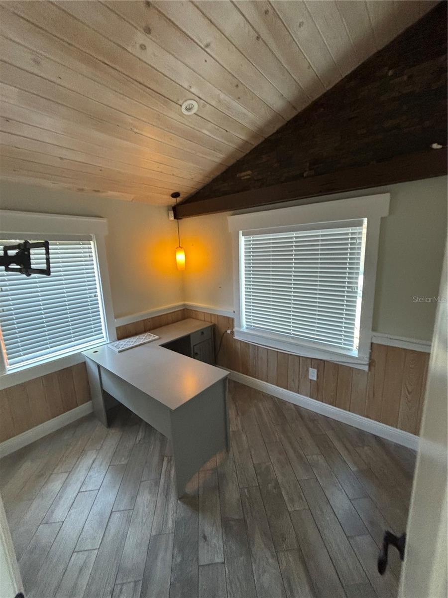 Image 7 of 7 For 311 Belleview Boulevard