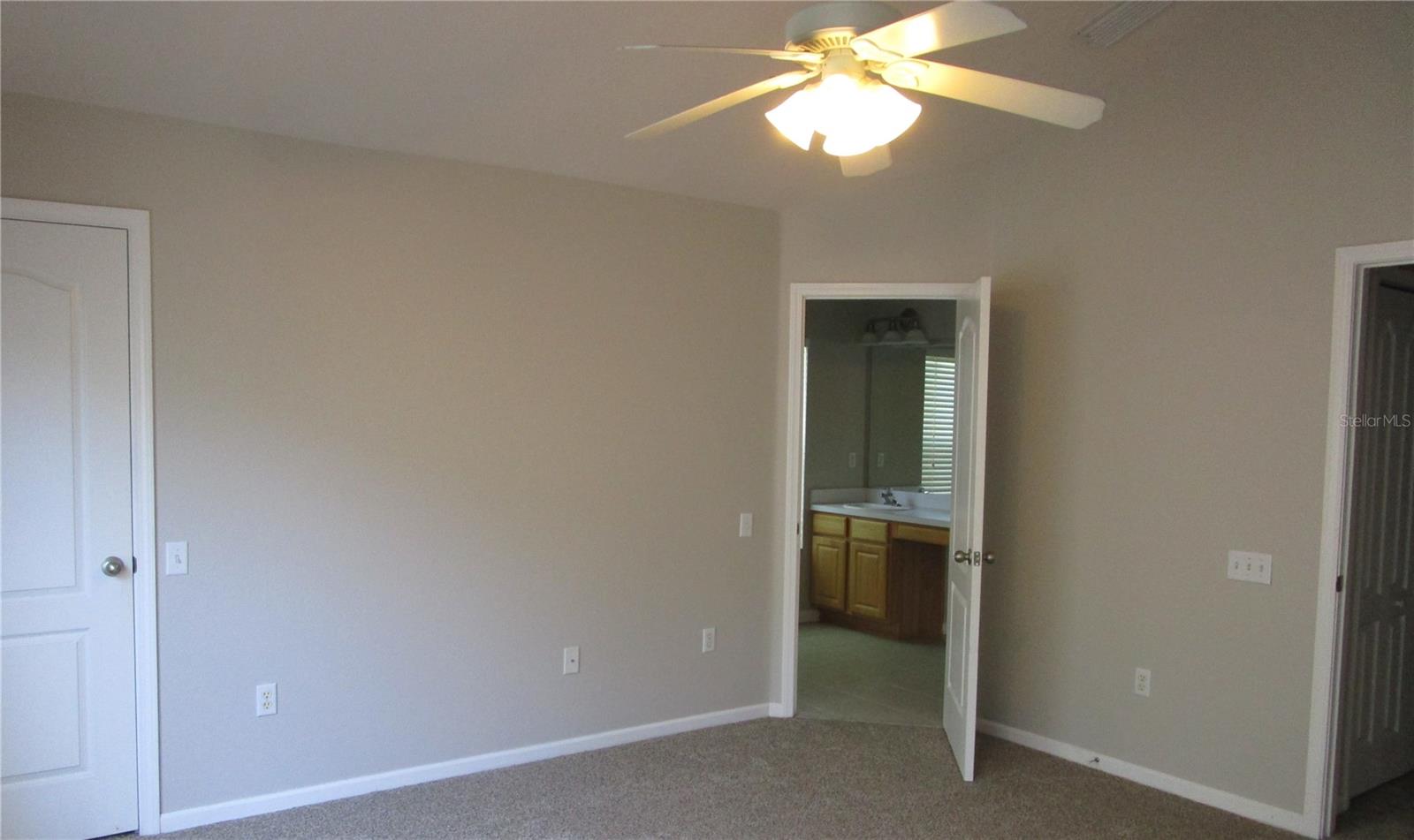 Image 9 of 46 For 4920 Pond Ridge Drive