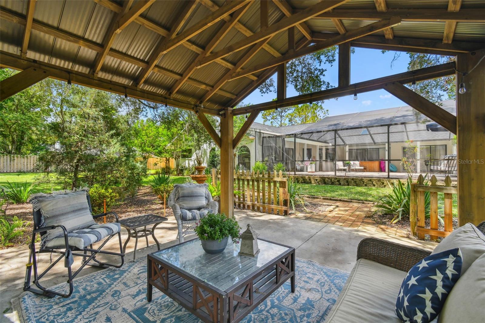 Image 10 of 50 For 506 Crystal Grove Boulevard