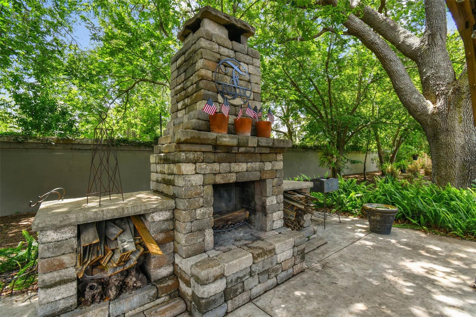 Image 11 of 50 For 506 Crystal Grove Boulevard