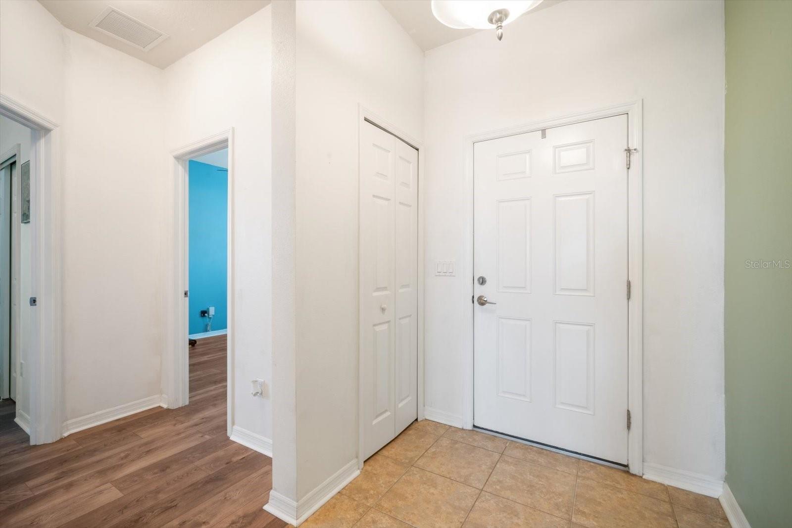 Image 14 of 23 For 810 Fern Leaf Drive