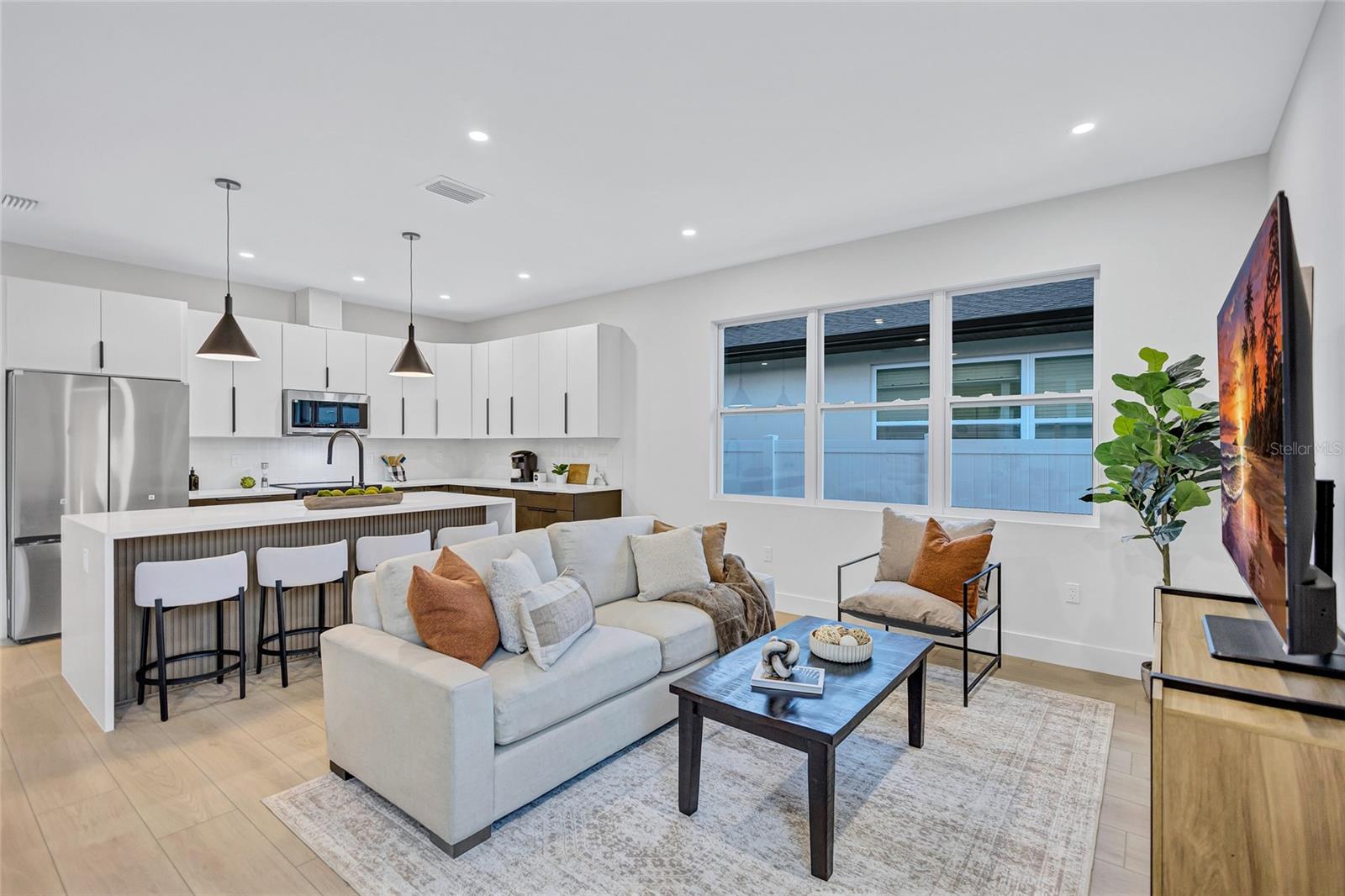 Image 23 of 46 For 5518 Newton Avenue S