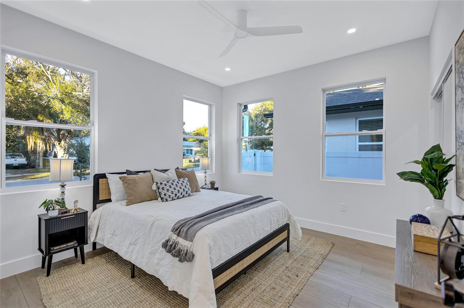 Image 30 of 46 For 5518 Newton Avenue S