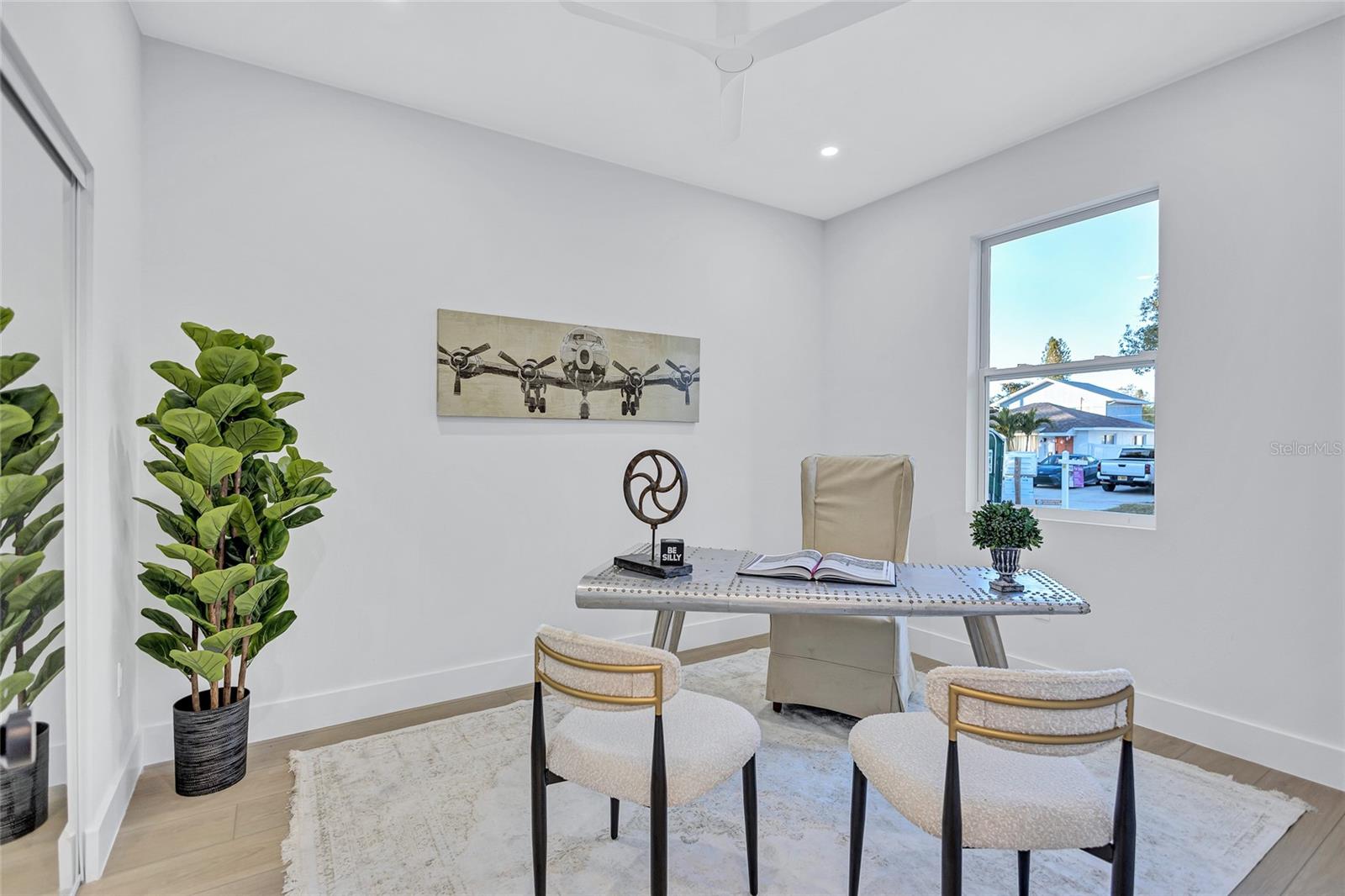 Image 32 of 46 For 5518 Newton Avenue S