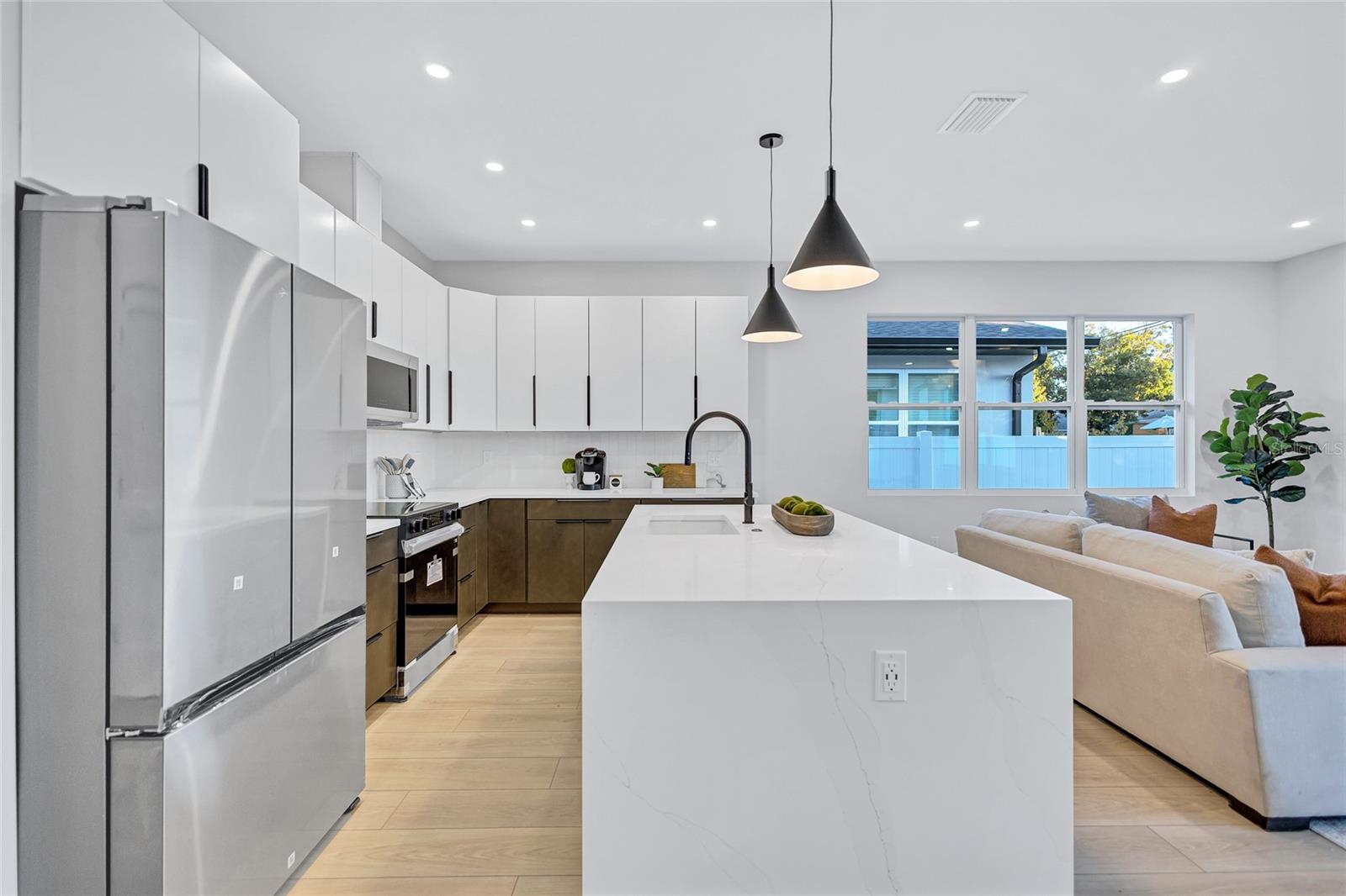 Image 9 of 46 For 5518 Newton Avenue S