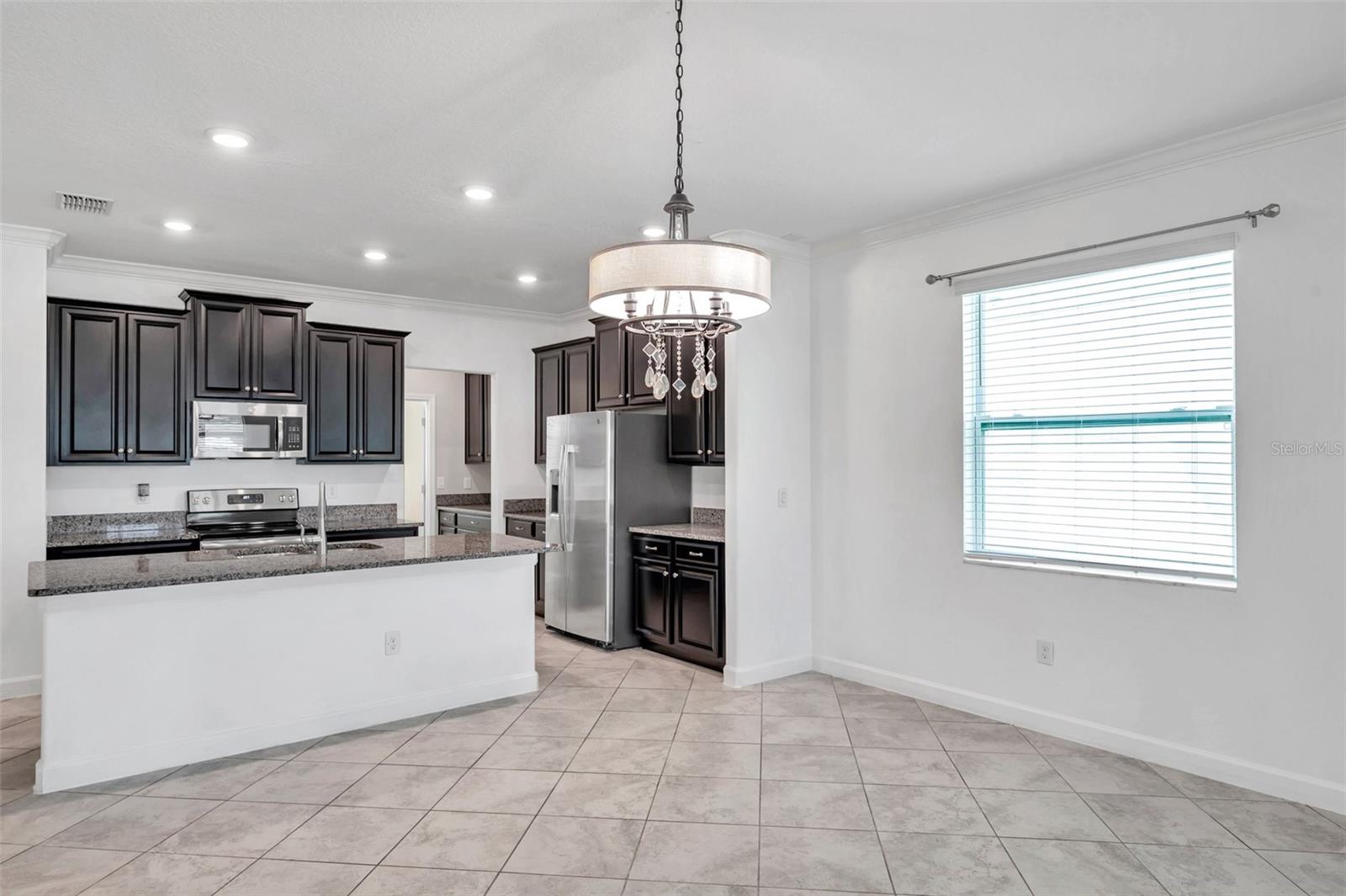 Image 9 of 76 For 11820 Sunburst Marble Road