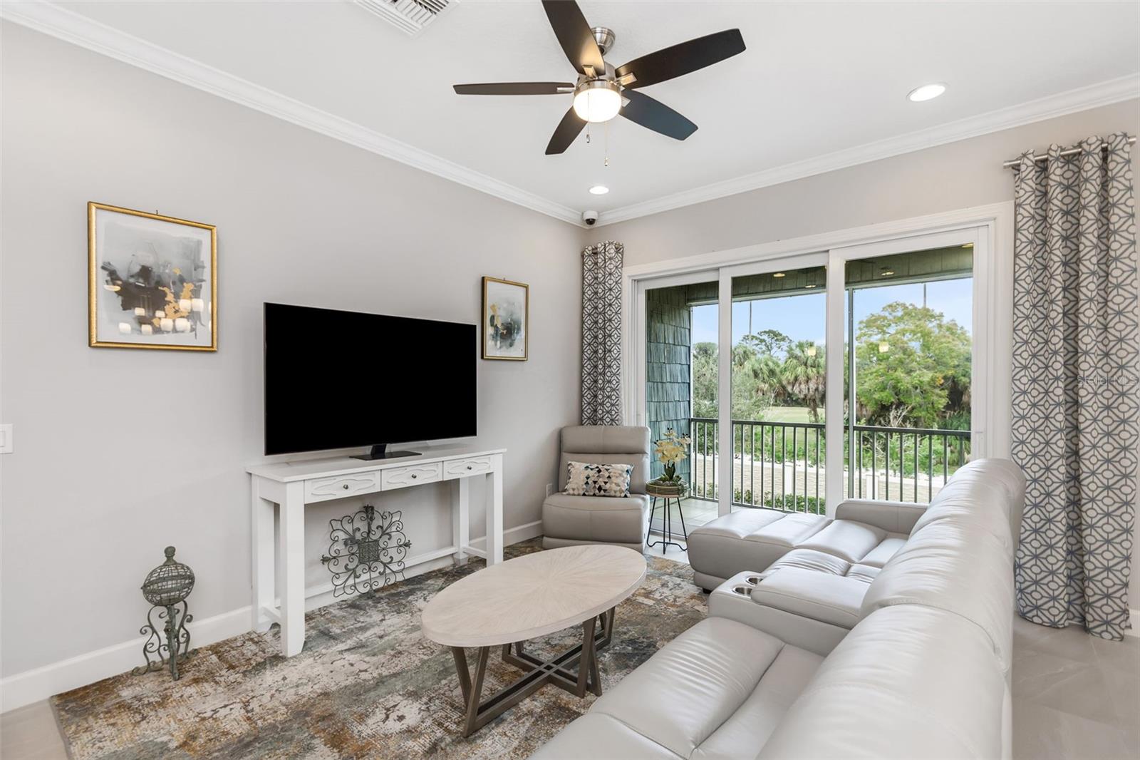 Image 11 of 37 For 4111 Rocky Shores Drive