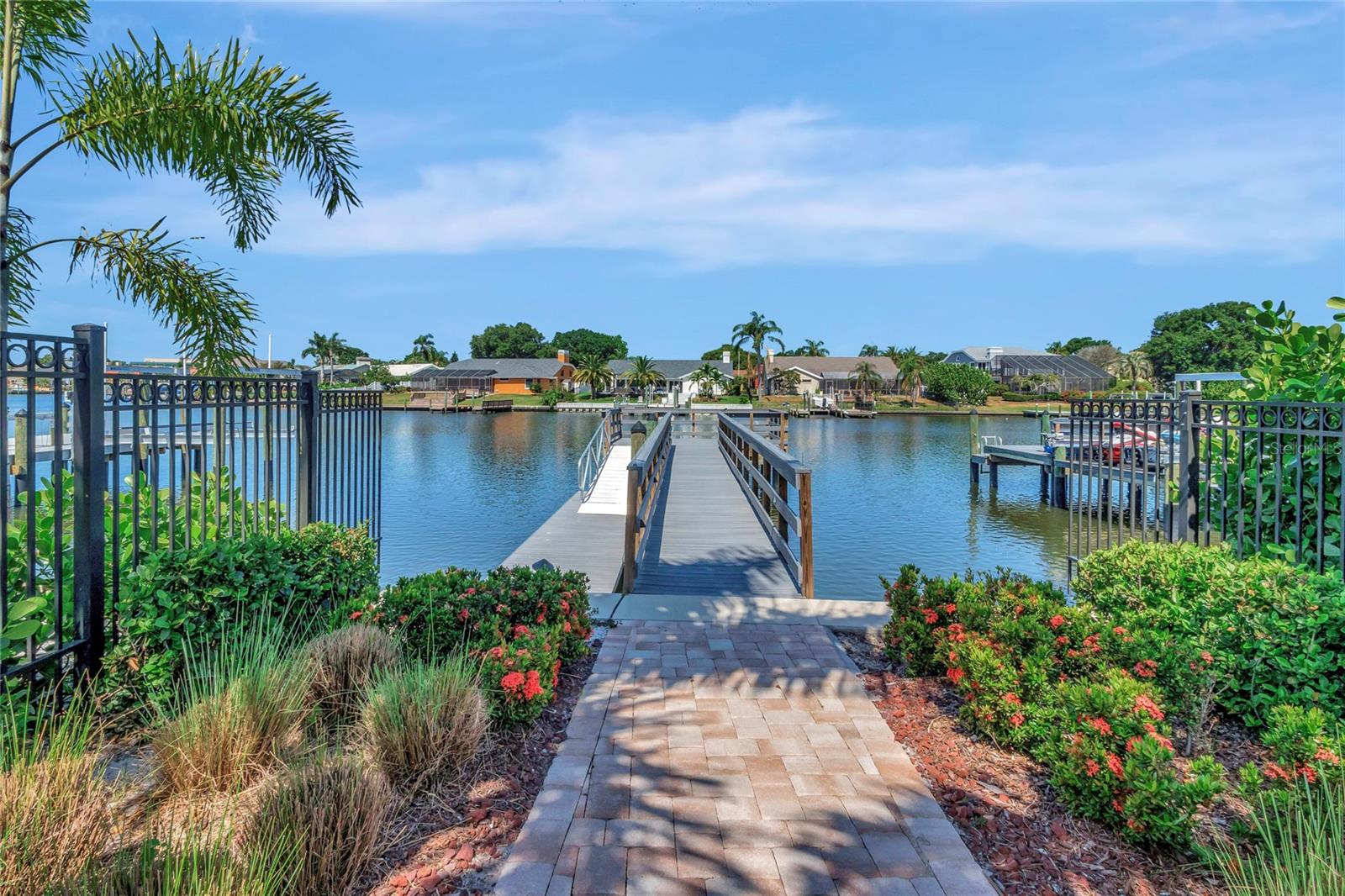 Image 35 of 37 For 4111 Rocky Shores Drive